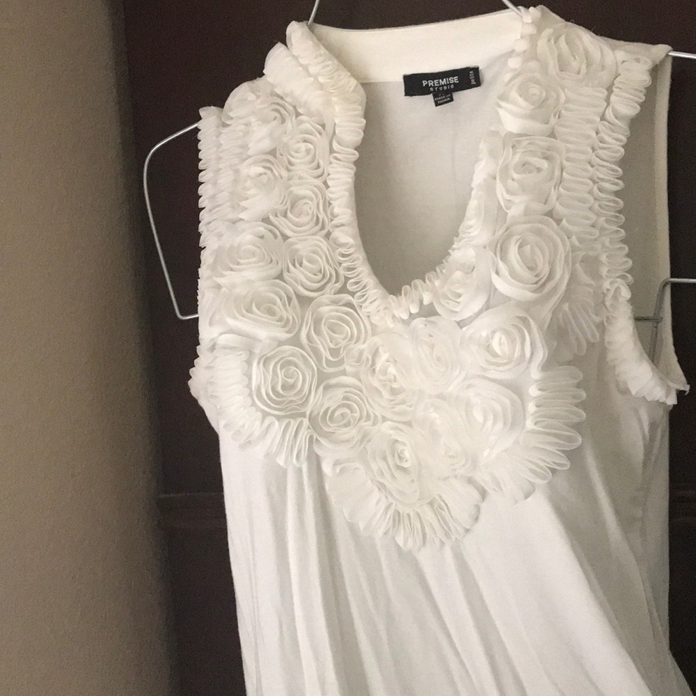 Blouse - Picture 8 of 8